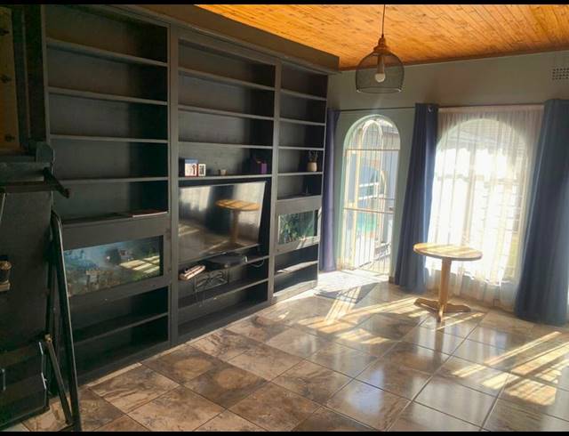 3 BEDROOM HOUSE FOR SALE IN NORKEM PARK